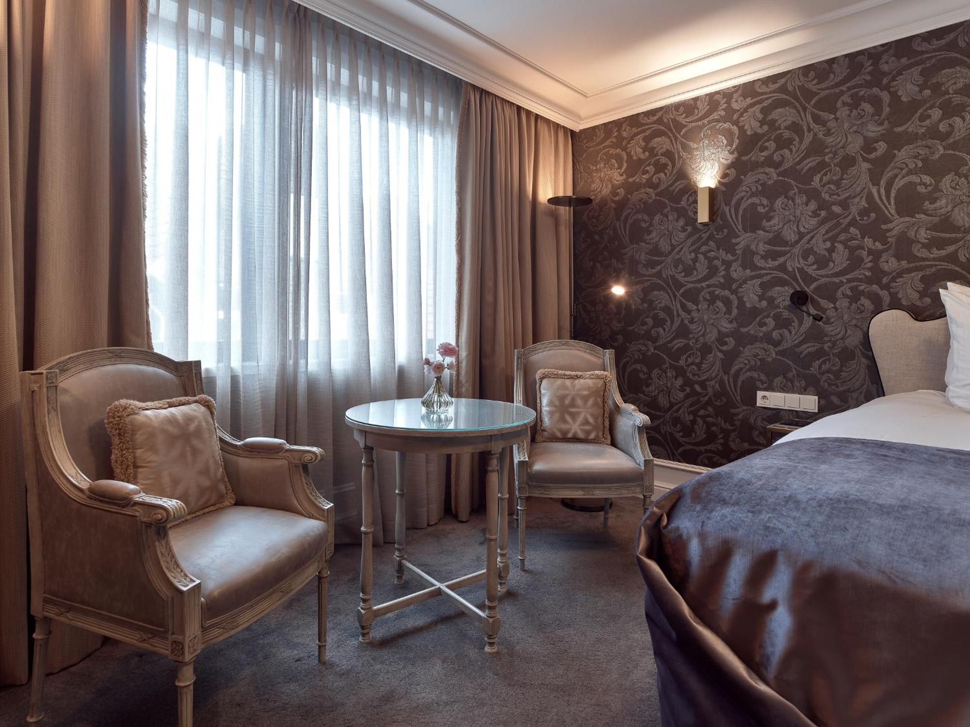 Good Seasons Hotel Den Bosch 's-Hertogenbosch  Bagian luar foto