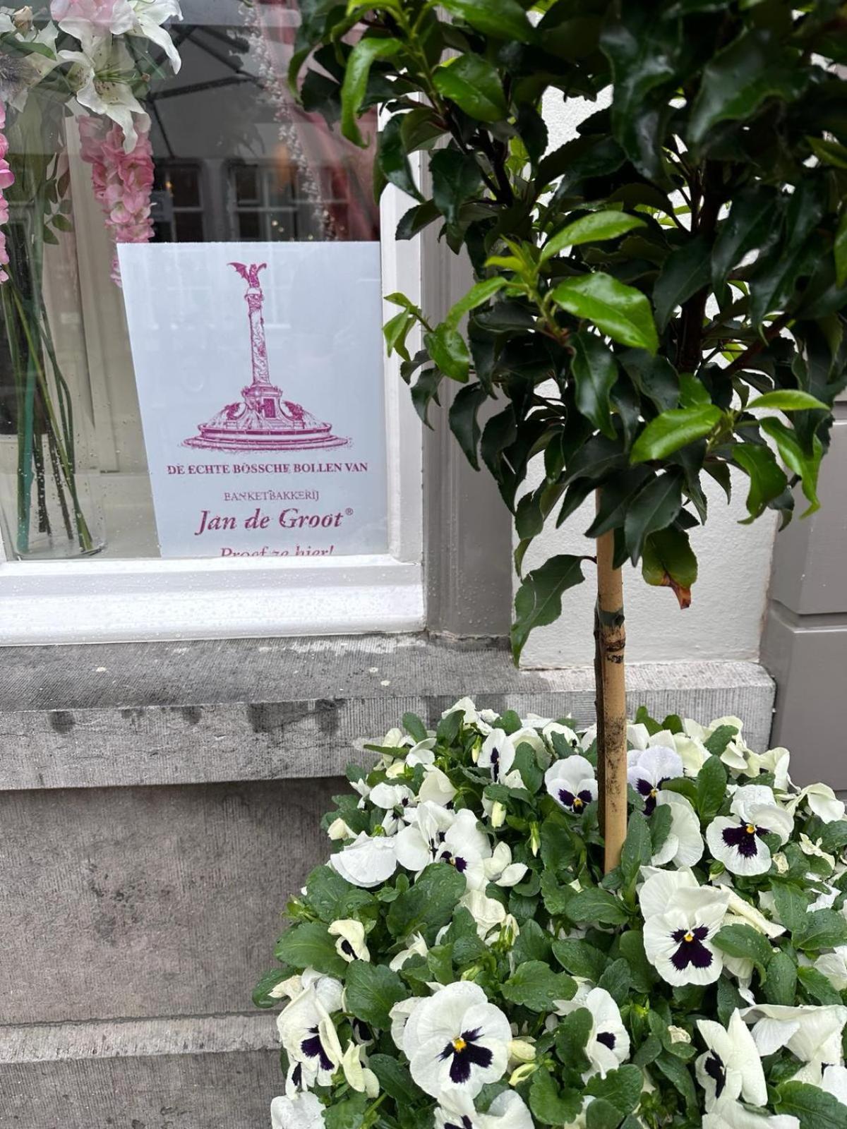 Good Seasons Hotel Den Bosch 's-Hertogenbosch  Bagian luar foto